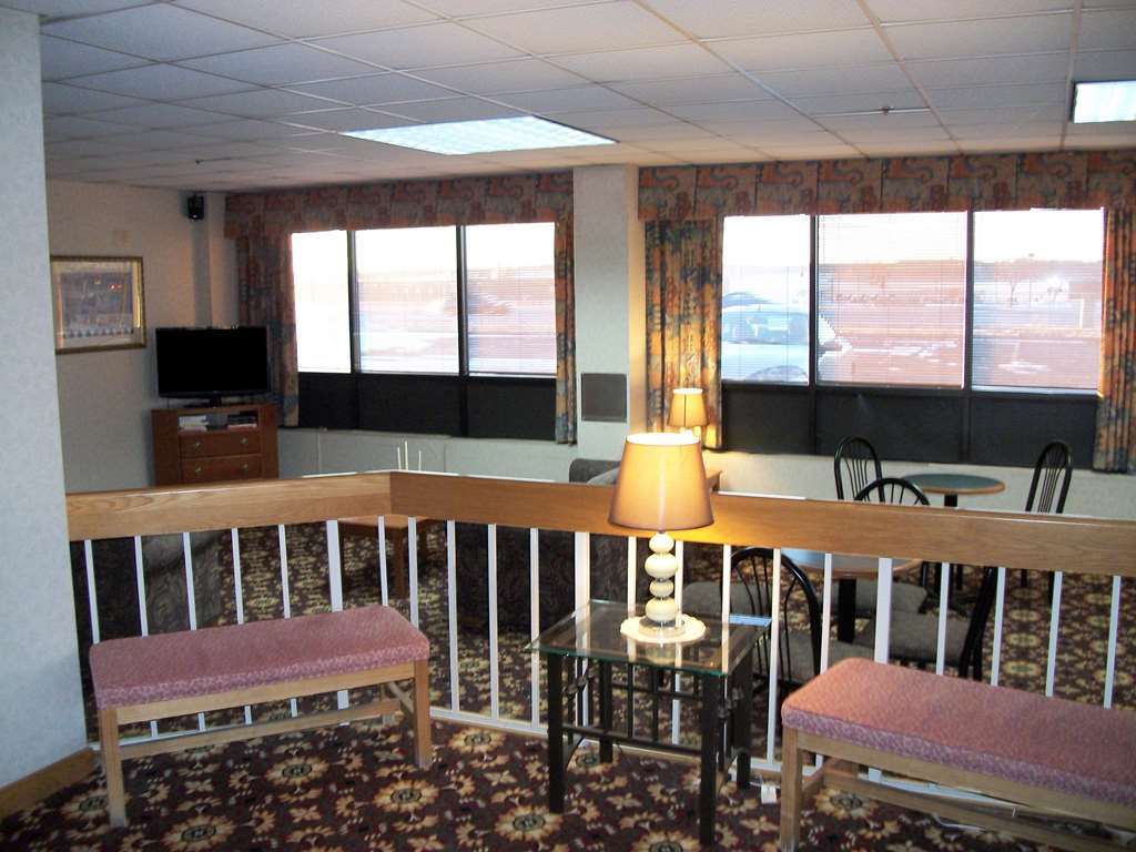 Americas Best Value Inn Moline Interior photo